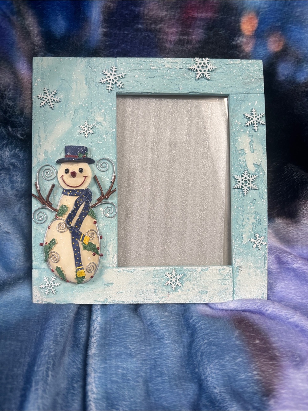 Vintage Light Blue Snowman Frame 4x6